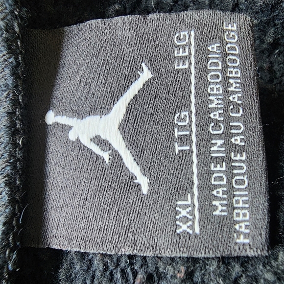 Jordan Black Zip-Up Signature Logo Sweatshirt - XXL - Picture 6 of 7